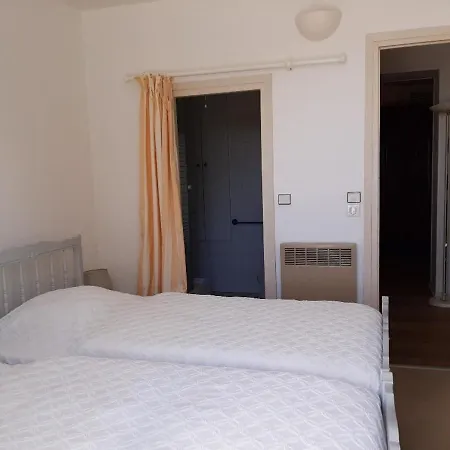 Biarritz, 2 Pieces, 4 Personnes - Fr-1-239-638 * Biarriz